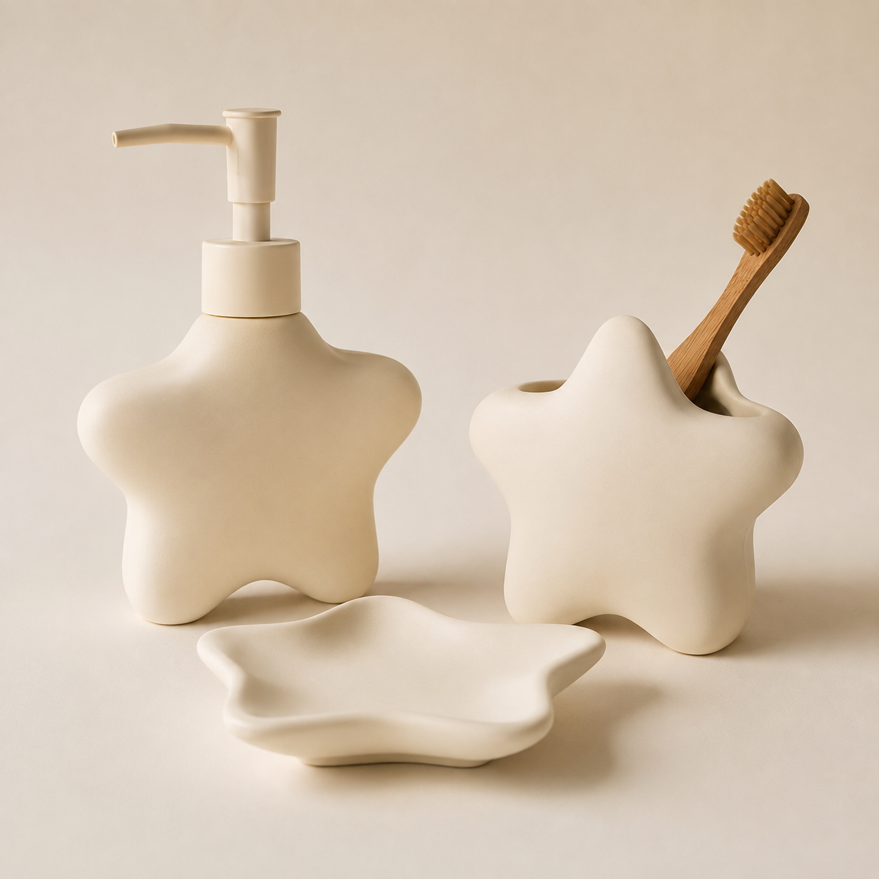 Conjunto de Banheiro Stella com dispenser porta-escovas e saboneteira em cerâmica creme