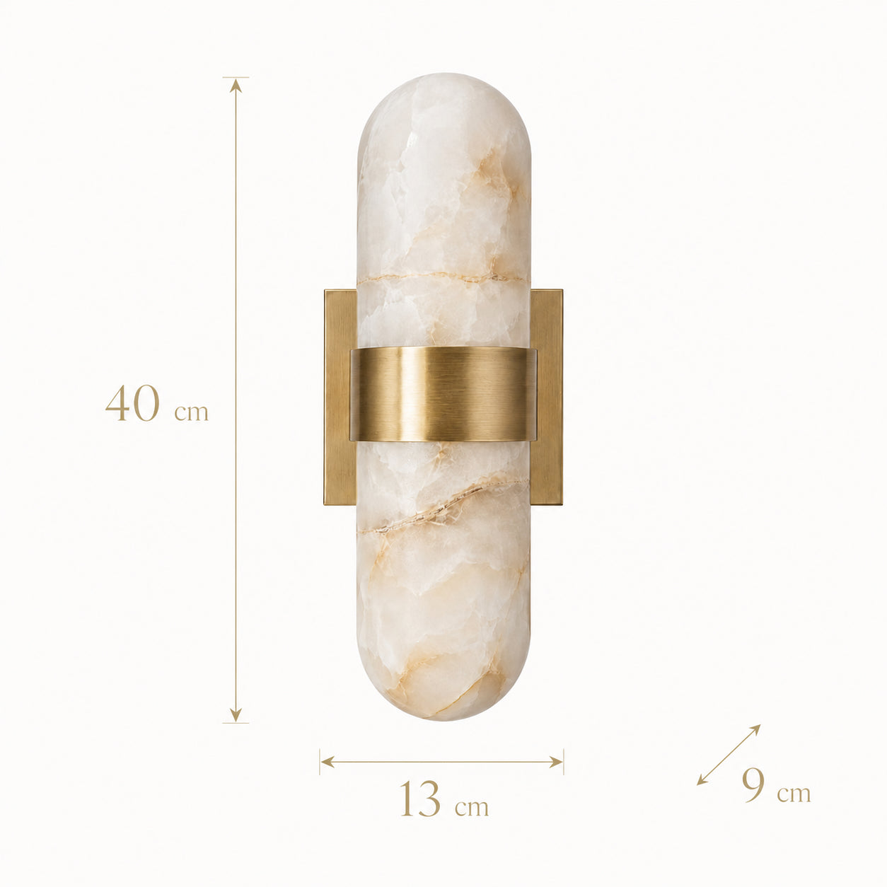 Medidas da Arandela Alora com 40 cm de altura, 13 cm de largura e 9 cm de profundidade